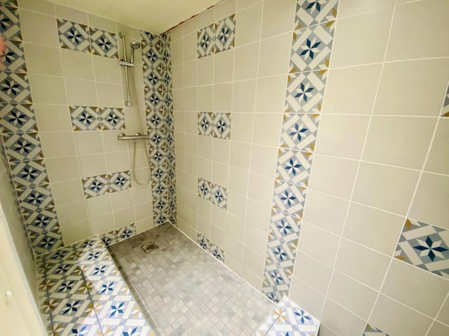 Appartement Les Coquelicots du Quartier Haut à Sète Extérieur photo